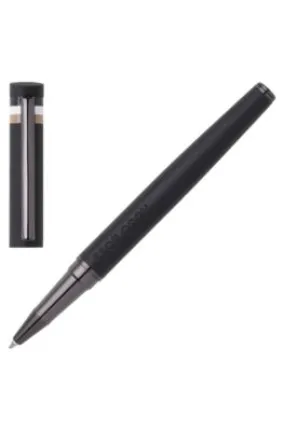 Bolígrafo de gel negro con detalle de logotipo y rayas de la marca en el capuchón